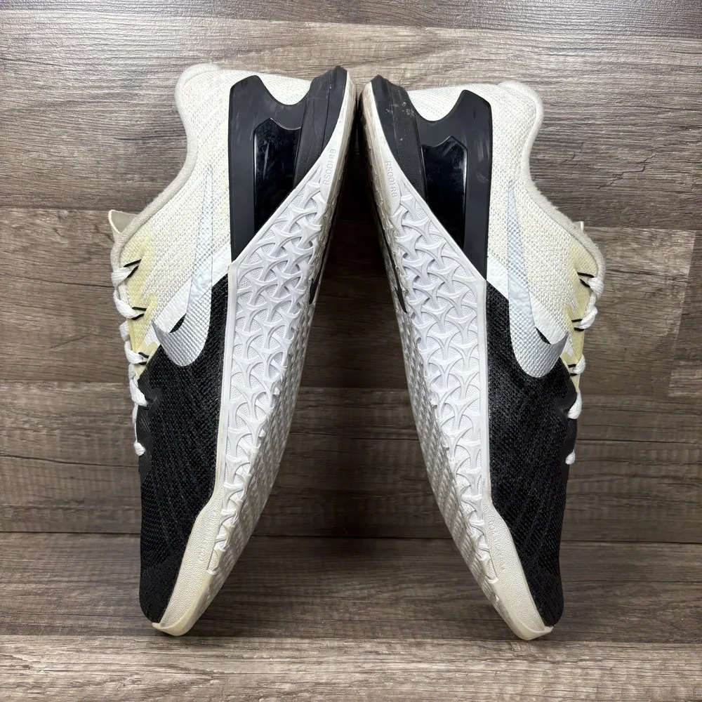 Nike Metcon 3 Black White Mens US Size 9 EUR 42.5 852928-005 Sneakers